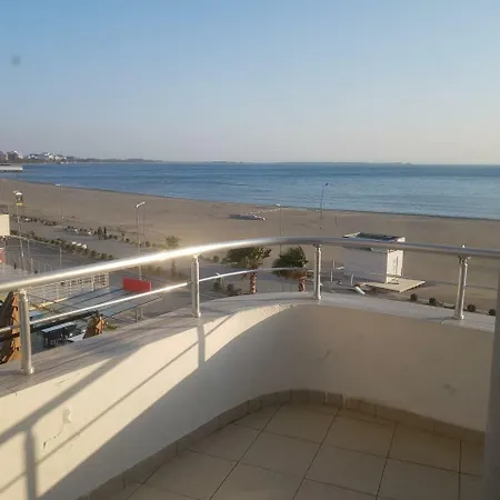 Vera Hotel 3*